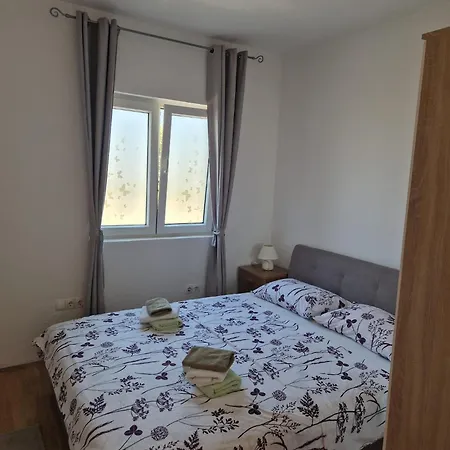 Apartman Mirko Rogoznica
